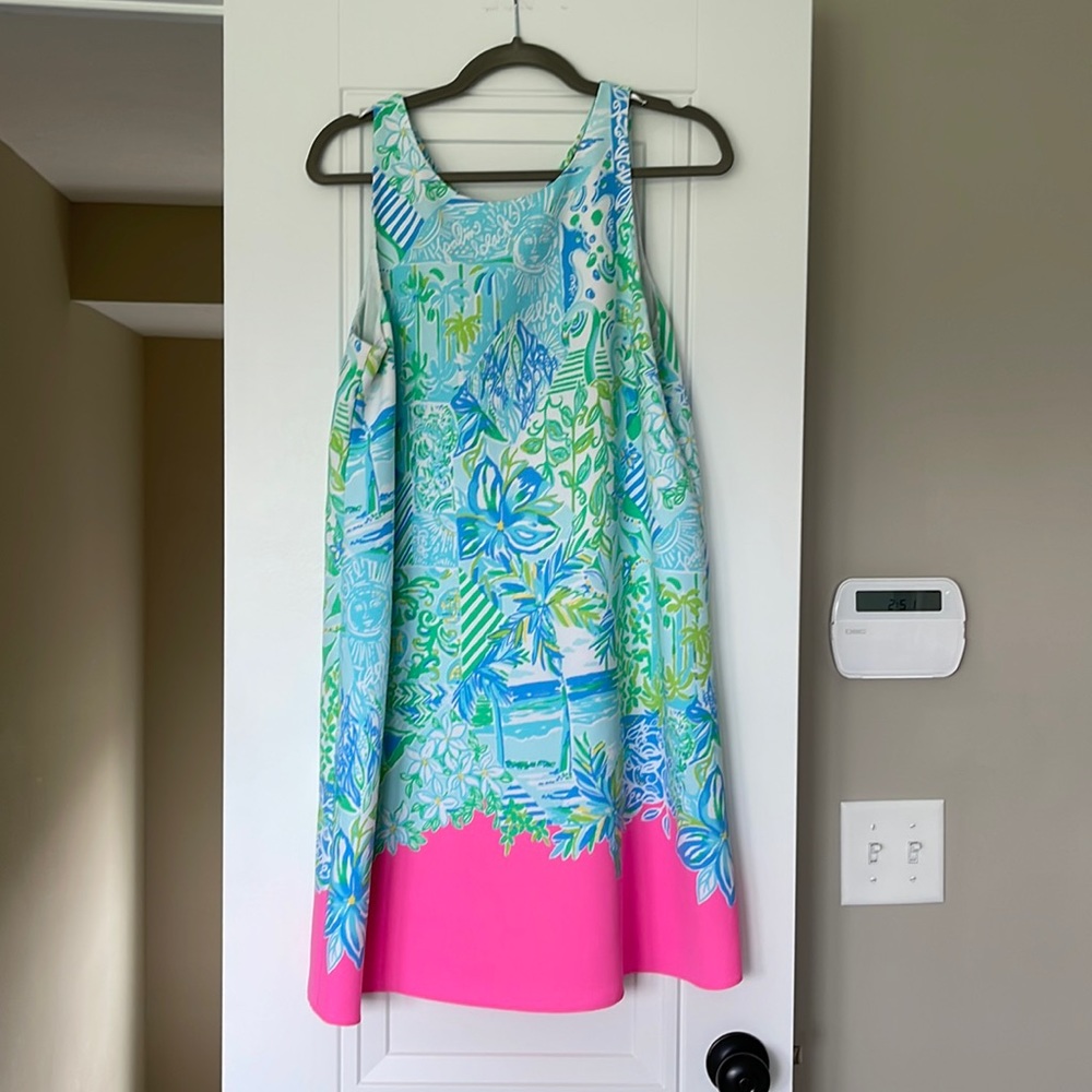 Lilly Pulitzer Jackie Shift Dress, Whisper Blue Beach, Size M, EUC.